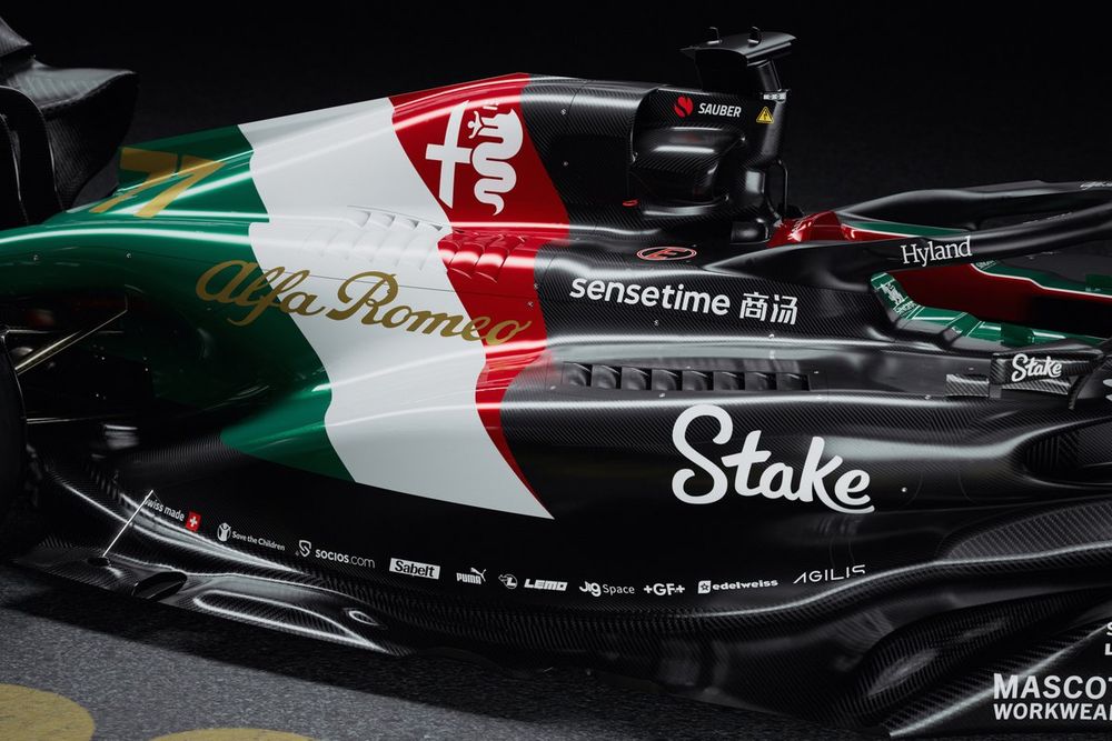 Decoración de Alfa Romeo F1 Team para el GP de Italia 