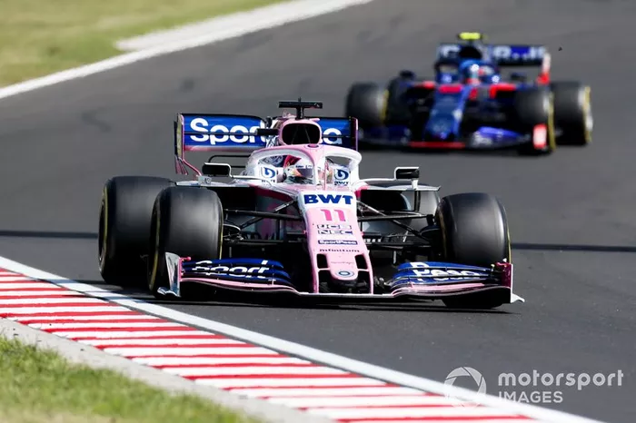 Sergio Pérez, Racing Point RP19, lidera Alexander Albon, Toro Rosso STR14