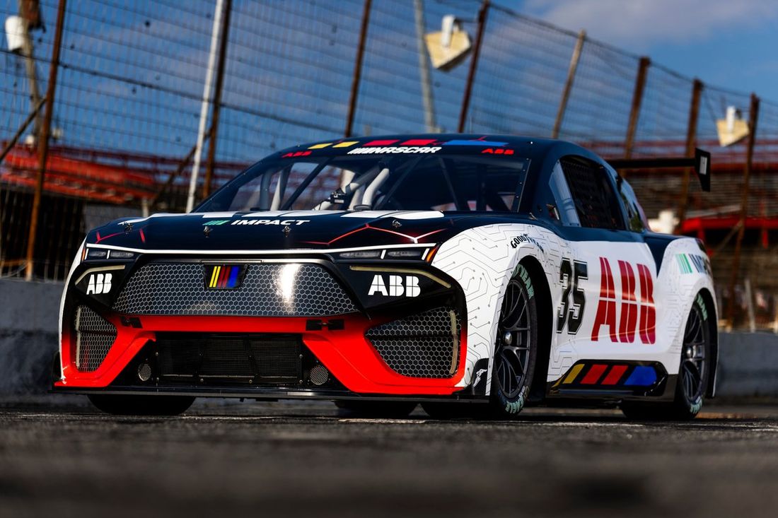 Prototipo ABB NASCAR EV