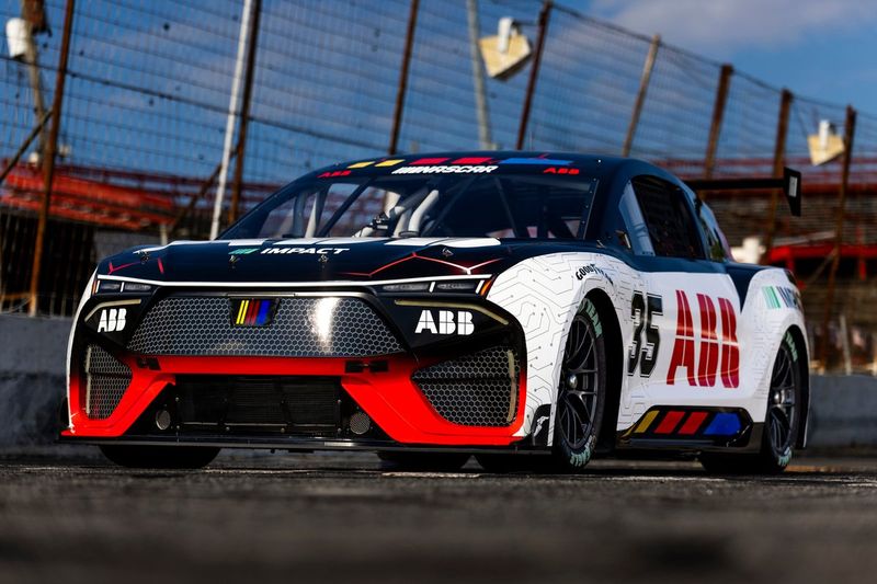 Prototipo ABB NASCAR EV