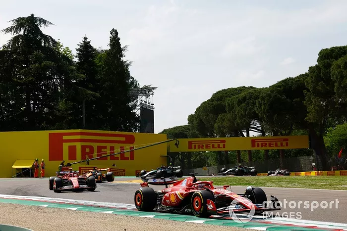 Charles Leclerc, Ferrari SF-24, Carlos Sainz, Ferrari SF-24, Oscar Piastri, McLaren MCL38