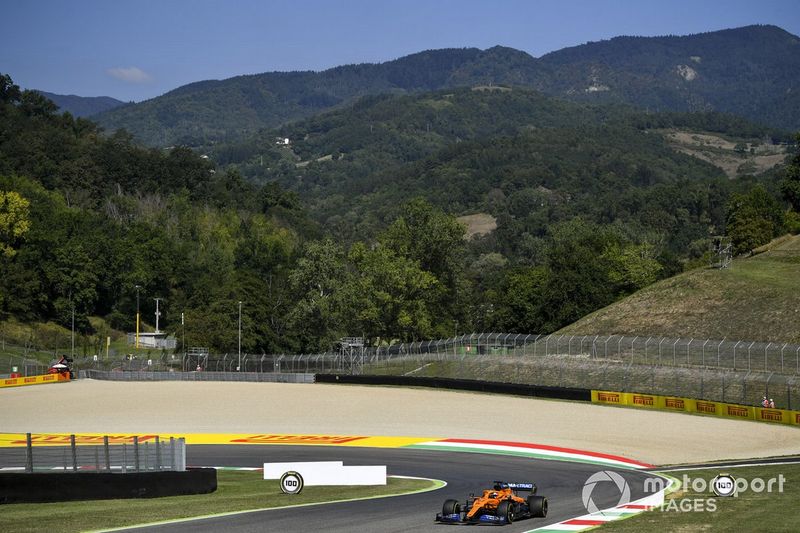 Carlos Sainz Jr., McLaren MCL35