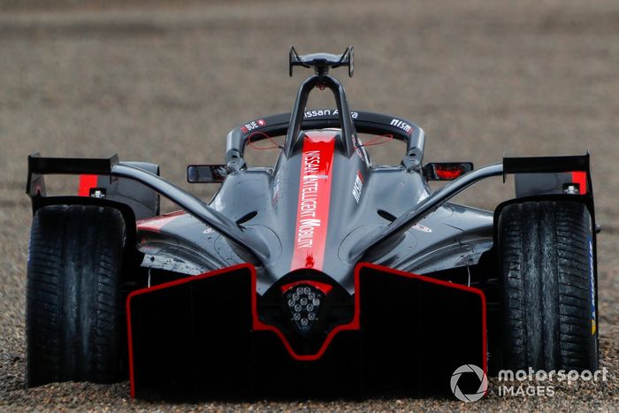 Sébastien Buemi, Nissan e.Dams, Nissan IMO2, detenido en la grava