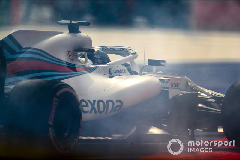 Lance Stroll, Williams FW41, spins his car