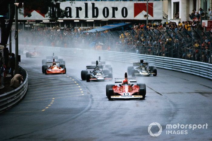 Niki Lauda, Ferrari 312T, líder al inicio