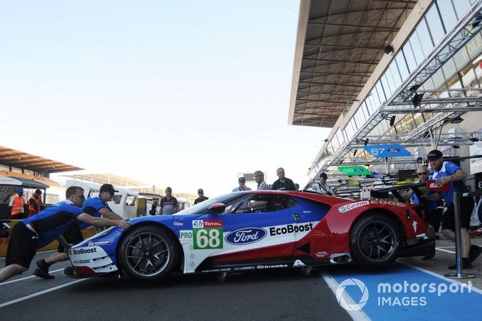 #68 Ford Chip Ganassi Racing, Ford GT: Joey Hand, Dirk Muller, Sebastien Bourdais