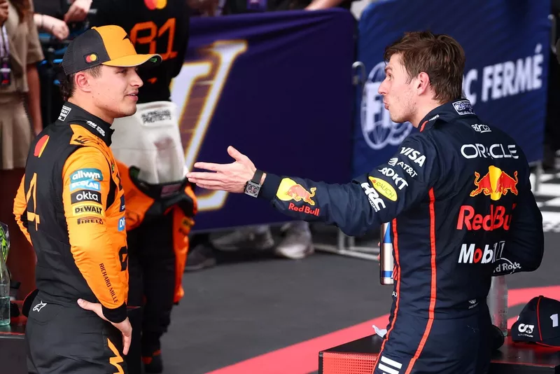 Lando Norris, McLaren, Max Verstappen, Red Bull Racing