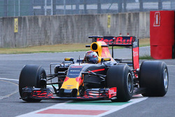 Себастьен Буэми, Red Bull Racing, тесты шин Pirelli 2017 года