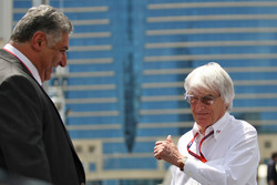 Azad Rahimov, Minister van Sport van Azerbeidzjan met Bernie Ecclestone