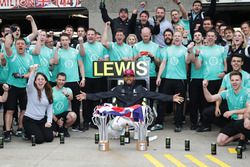 Ganador, Lewis Hamilton, Mercedes AMG F1 celebra