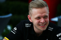 Kevin Magnussen, Renault Sport F1 Team
