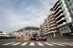 Daniil Kvyat, Scuderia Toro Rosso STR11
