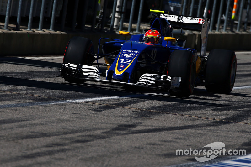 Com a 15ª posição, Felipe Nasr permanece sem pontuar.