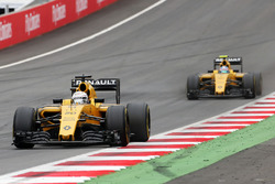 Kevin Magnussen, Renault Sport F1 Team RS16