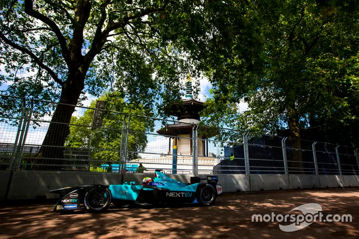 Oliver Turvey, NEXTEV TCR Formula E Team
