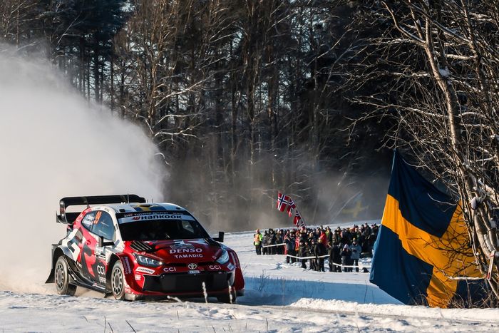 Оливер Сольберг, Эллиот Эдмондсон, Toyota Gazoo Racing WRT Toyota GR Yaris Rally1