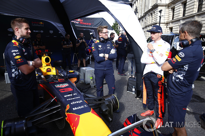 Max Verstappen, Red Bull