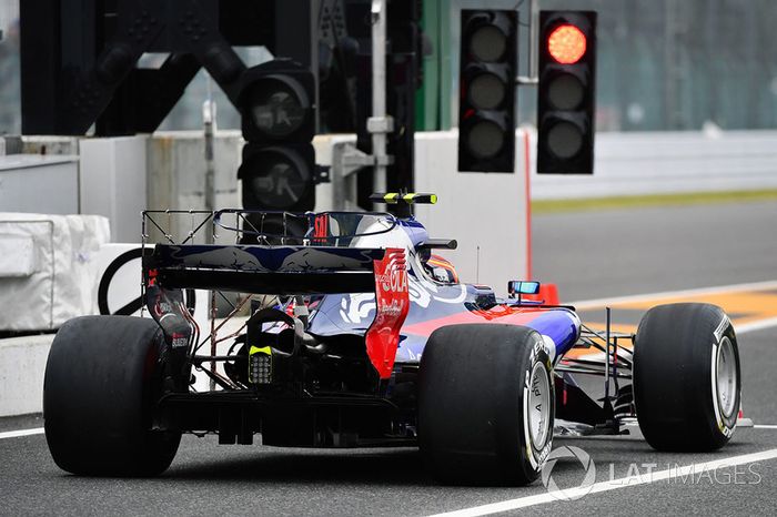 Carlos Sainz Jr., Scuderia Toro Rosso STR12 con sensores