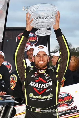 2017 champion Doug Coby