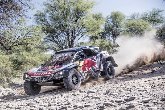 #303 Peugeot Sport Peugeot 3008 DKR: Carlos Sainz, Lucas Cruz