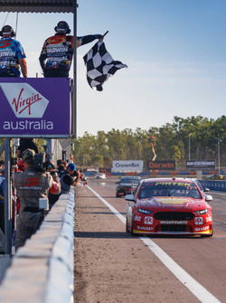 Yarış galibi Scott McLaughlin, DJR Team Penske Ford