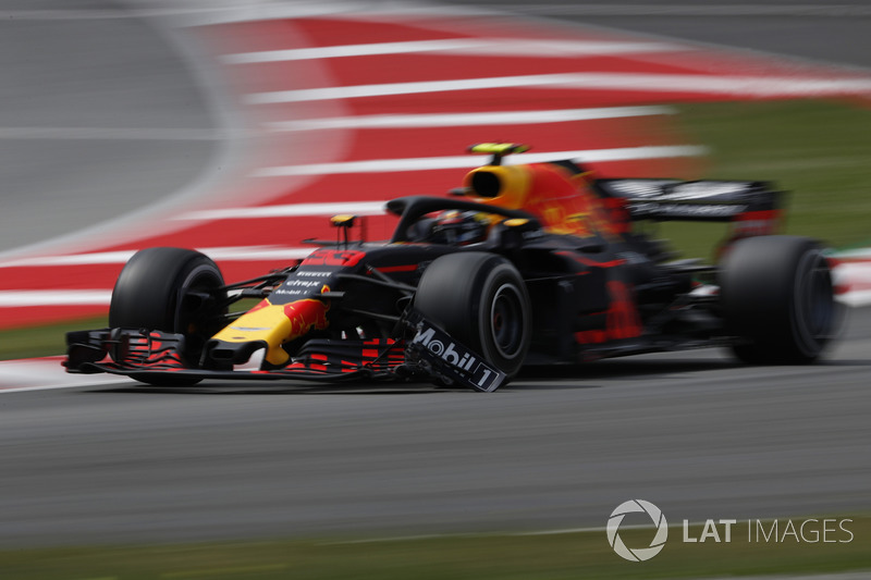 Verstappen maakte contact met een Williams tijdens de VSC