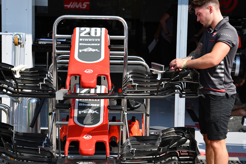 Haas F1 Team VF-18 nariz y alas delanteras