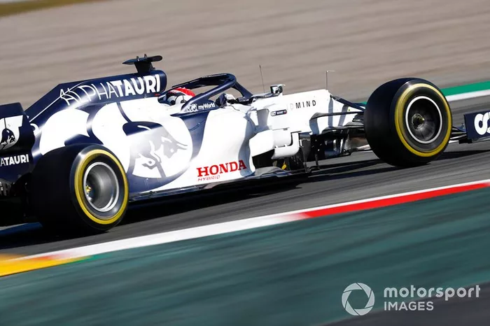 Daniel Kvyat, AlphaTauri AT01: 399 (1857 km)