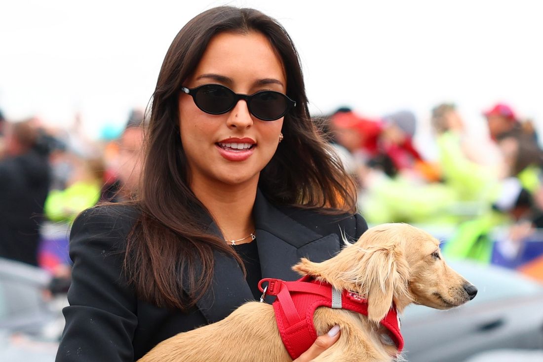 Alexandra Saint Mleux i Leo