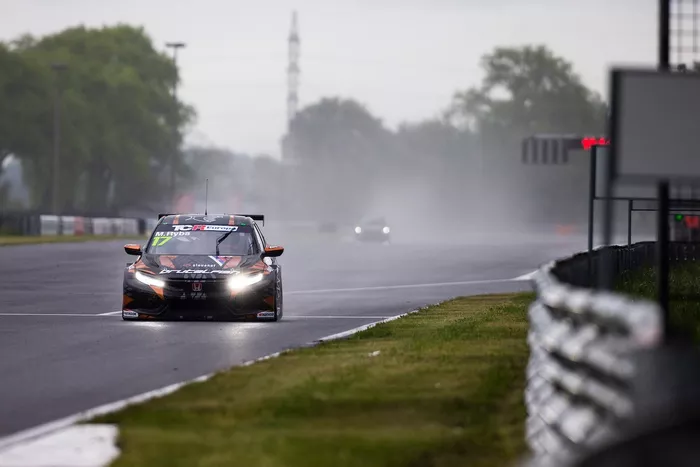 Martin Ryba, Brutal Fish Racing Team, Honda Civic Type R TCR
