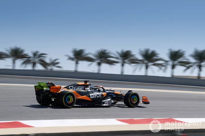 Oscar Piastri, McLaren MCL38 