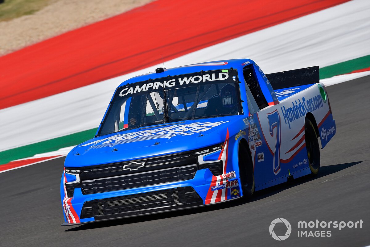 Alex Bowman, Spire Motorsports, HendrickCars.com Chevrolet Silverado