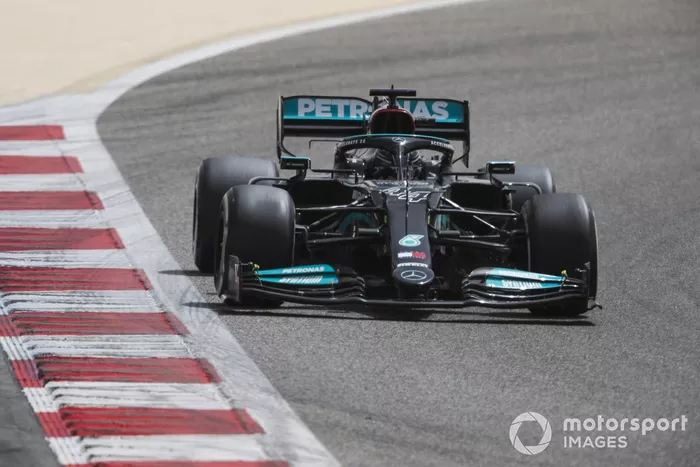 Lewis Hamilton, Mercedes W12 