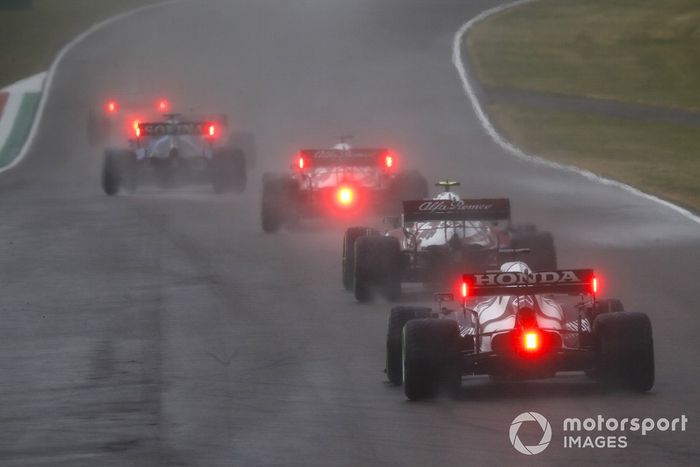 Kimi Raikkonen, Alfa Romeo Racing C41, Antonio Giovinazzi, Alfa Romeo Racing C41, Yuki Tsunoda, AlphaTauri AT02