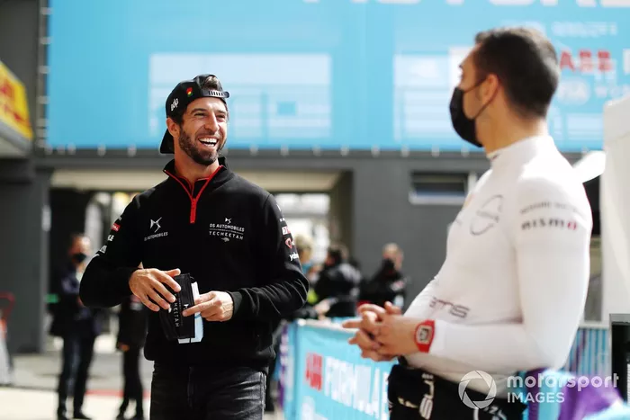 Antonio Felix Da Costa, DS Techeetah, con Sebastien Buemi, Nissan e.Dams