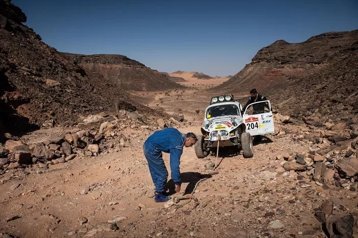 #204 Benoit Callewaert, Ghislain Morel, Volkswagen Beetle Baja