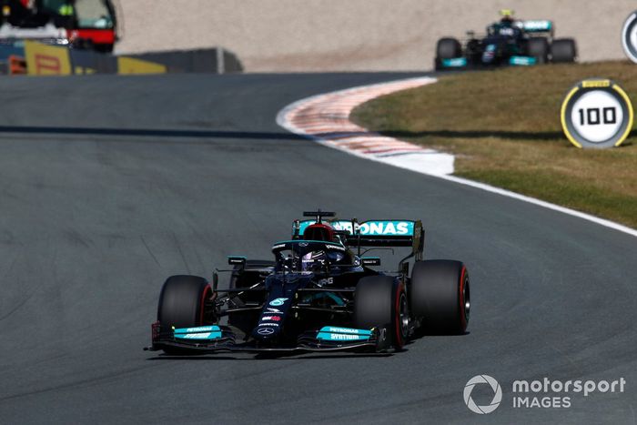 Lewis Hamilton, Mercedes W12, Valtteri Bottas, Mercedes W12