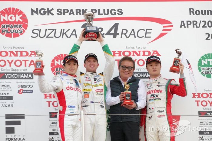 Nick Cassidy（VANTELIN TEAM TOM’S), Yamamoto Naoki (DOCOMO EQUIPO DANDELION RACING), Yamashita Kenta (KONDO RACING)