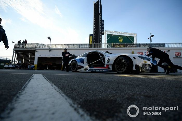 #24 BMW Team RLL BMW M8 GTE, GTLM: Jesse Krohn, John Edwards, Mozzie Mostert, Alex Zanardi