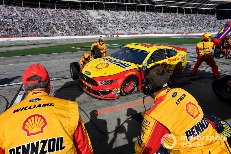 Joey Logano, Team Penske, Ford Mustang Shell Pennzoil