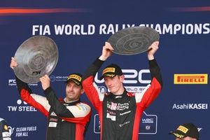 Podio: Ganadores Elfyn Evans, Scott Martin, Toyota Gazoo Racing WRT Toyota GR Yaris Rally1