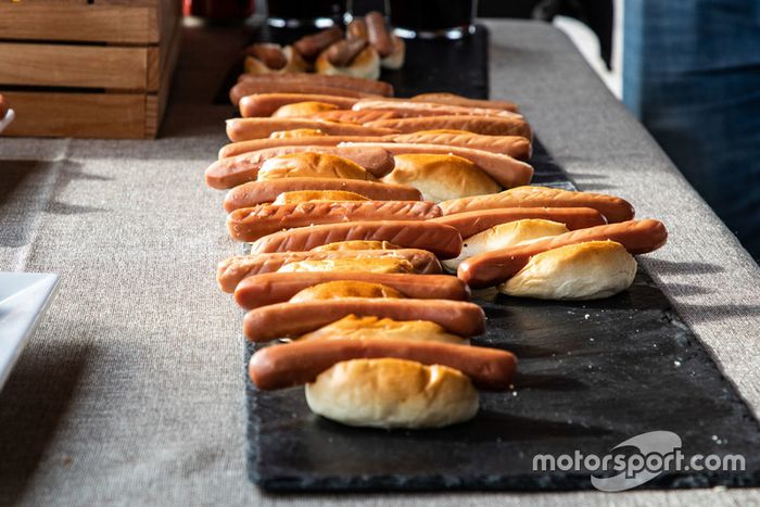 II Curso de Conducción y Nuevas Tecnologías BOSCH - Motor1.com España - Motorsport.com 