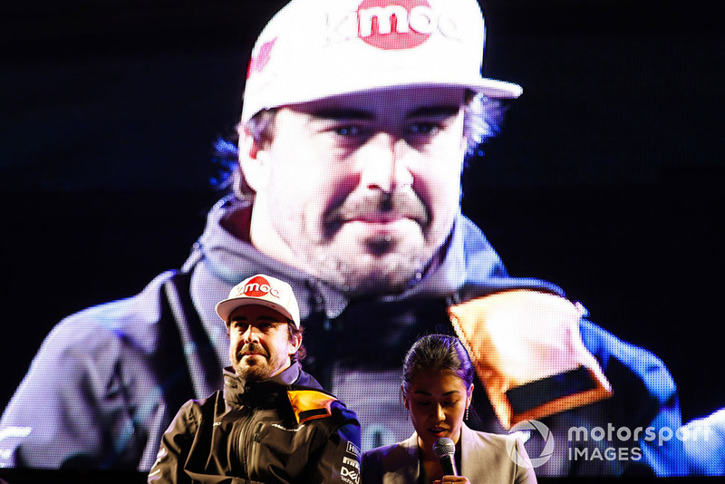 Fernando Alonso, McLaren, en el escenario