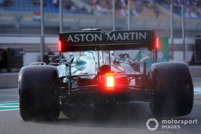 Sebastian Vettel, Aston Martin AMR21 