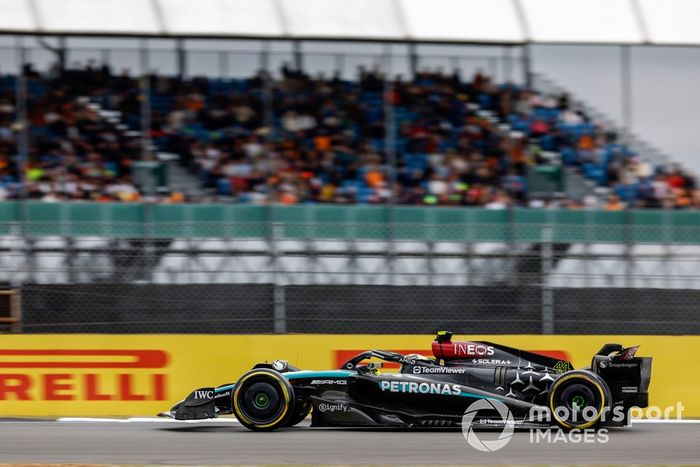 Lewis Hamilton, Mercedes F1 W15