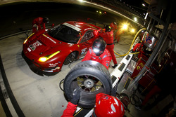 Pit stopp #62 Risi Competizione Ferrari F458: Davide Rigon, Olivier Beretta, Giancarlo Fisichella, T