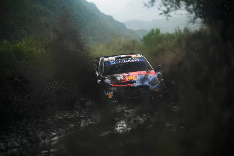 Adrien Fourmaux, Alexandre Coria, Hyundai World Rally Team Hyundai i20 N Rally1