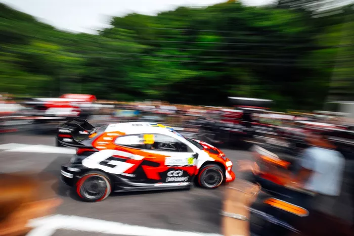 Oliver Solberg, Elliott Edmondson, Toyota Gazoo Racing WRT Toyota GR Yaris Rally1