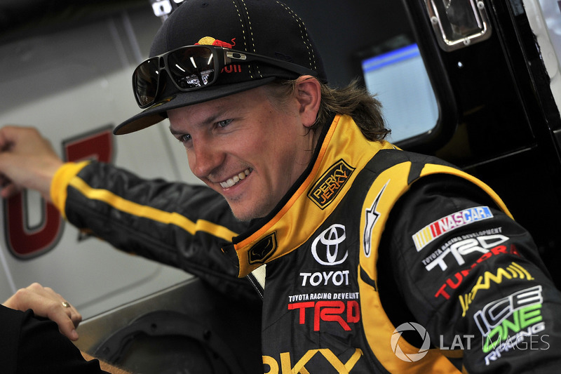 Výsledok vyhľadávania obrázkov pre dopyt kimi nascar