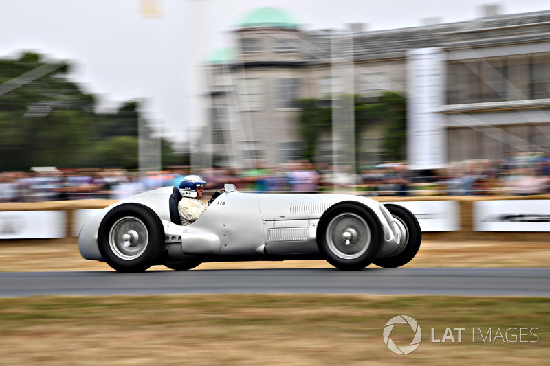 Martin Viessman, Mercedes-Benz W125 (68,64 detik)